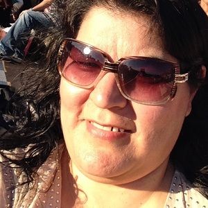 Meet your Posher, Claudia